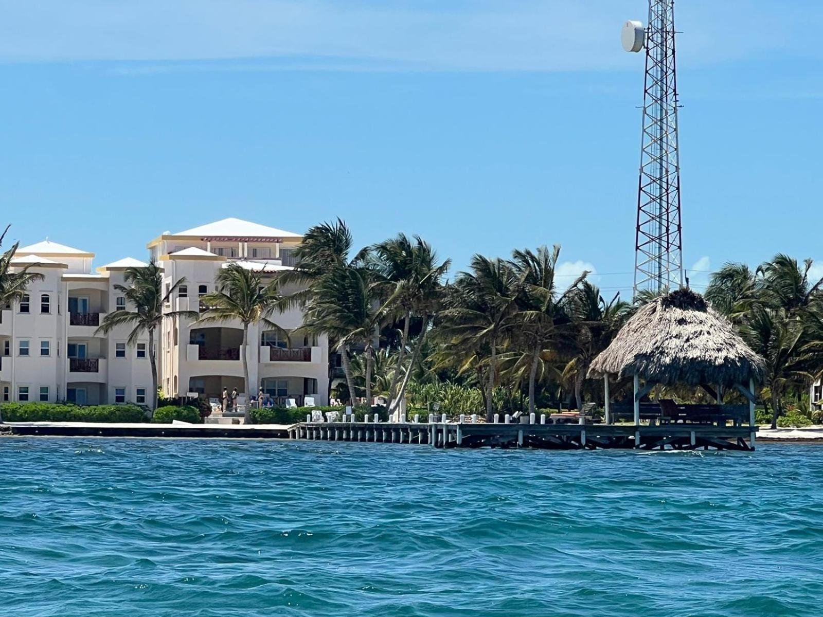 Miramar Villas Resort San Pedro  Eksteriør bilde