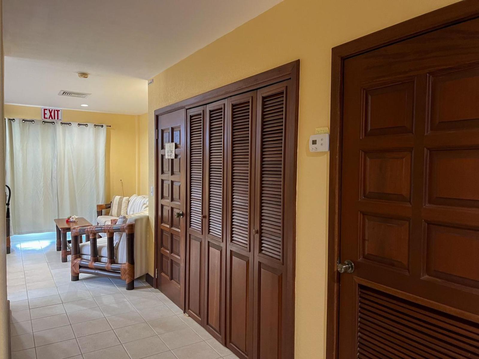 Miramar Villas Resort San Pedro  Eksteriør bilde